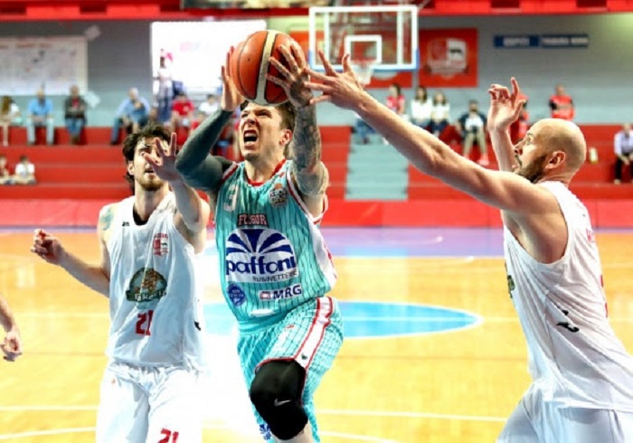 Fulgor Paffoni: gara 4 fatale di un punto 66-65