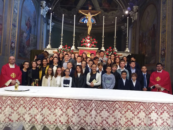 Cinquantadue cresimati a Gravellona 