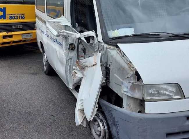 348843400 1035007284575845 2397314190494425089 n copia