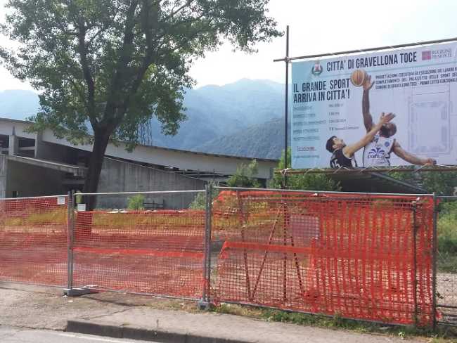 Grave Palazzetto cantiere