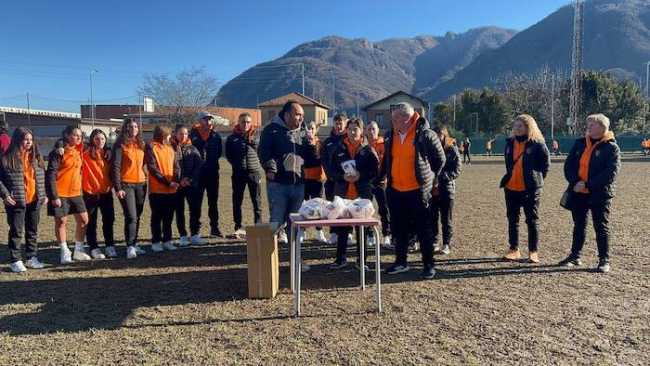 Gravellona femminile