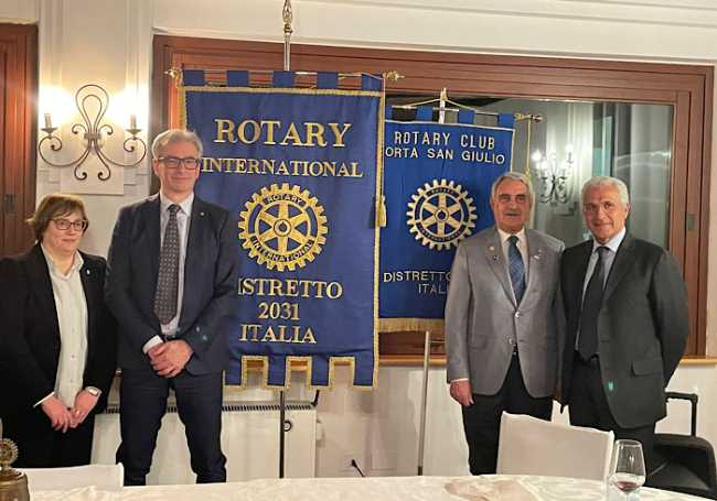 Rotary donazione
