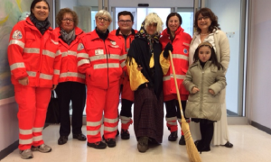 Volontari soccorso san maurizio dopaglio e befana caposala pediatria Piralla