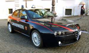 carabinieri auto