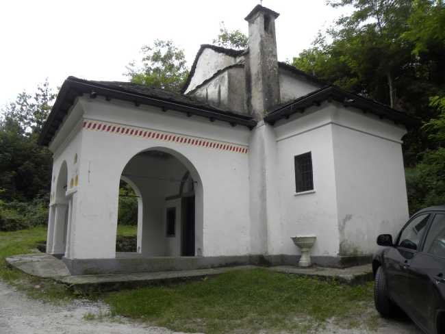 chiesa ponte vecchio omegna