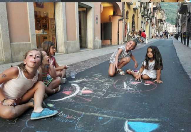 familyNight via Mazzini