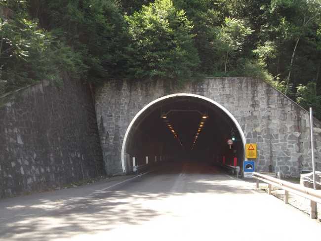 galleria chiusa conferenza