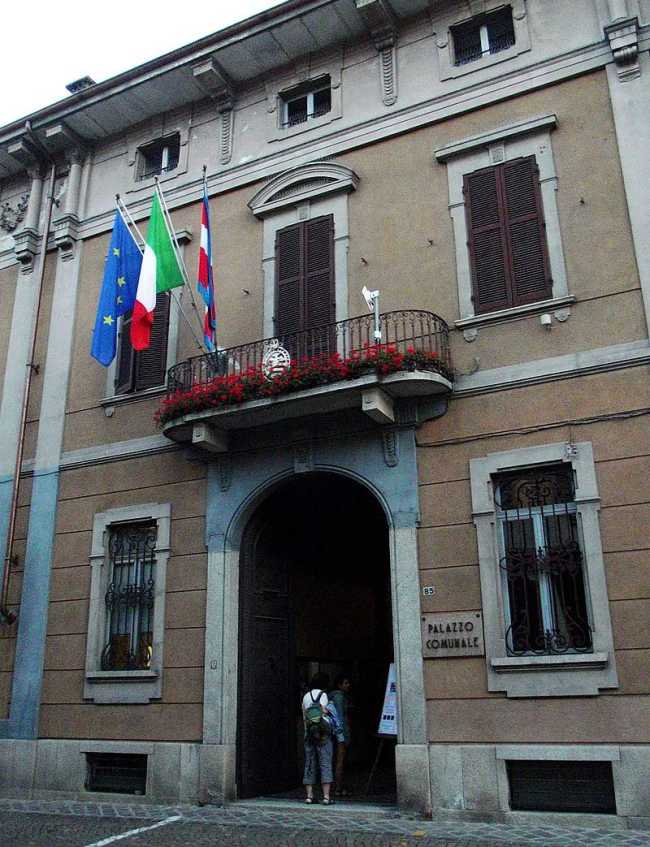 gozzano municipio