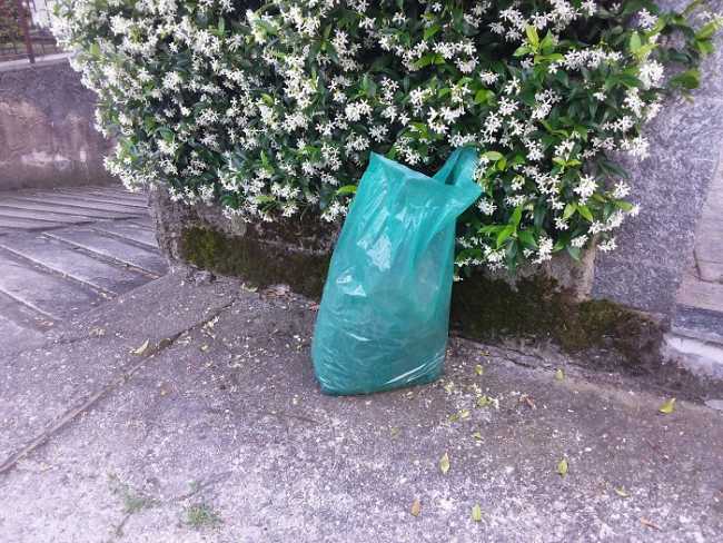 gravel raccolta rifiuti copertina