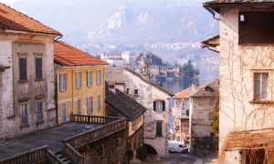 orta borgo lago isola