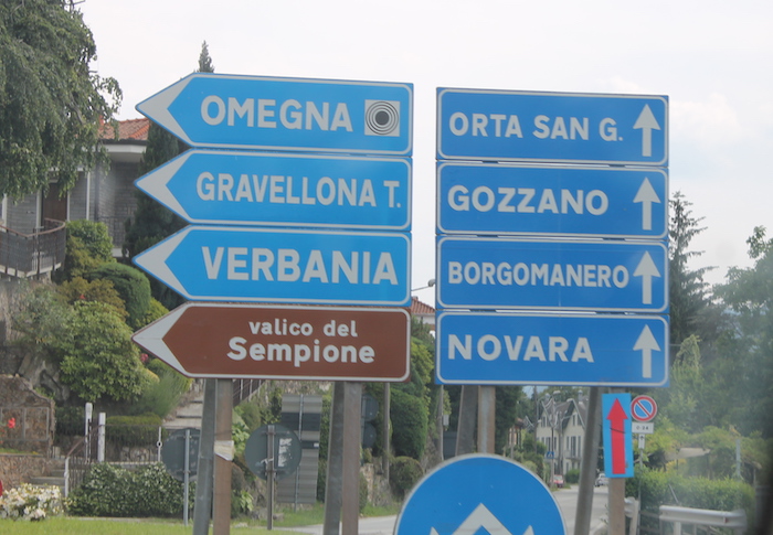 Statale del Lago d'Orta: si rifà la pavimentazione, da lunedì chiusure e di disagi