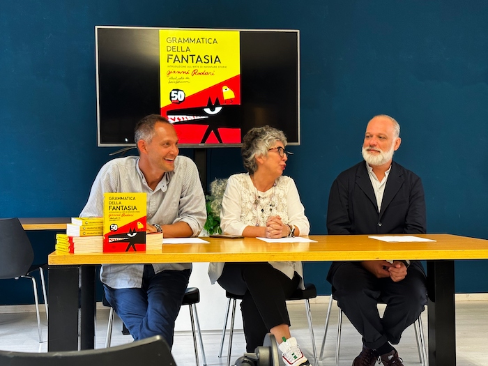 Omegna: le tavole di Schiavon per i 50 anni de la Grammatica della Fantasia di Rodari