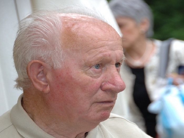 Gravellona saluta Angelo Derossi, uno degli ultimi partigiani