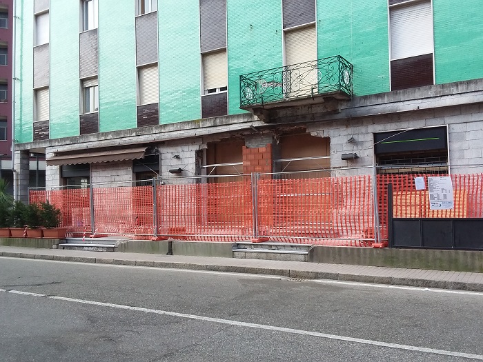 Iniziati i lavori al Bar Milano di Gravellona. Apertura per fine aprile?