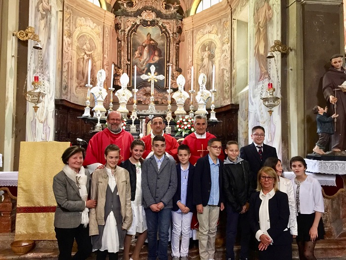 Celebrate le cresime dei ragazzi di Arola, Cesara e Nonio
