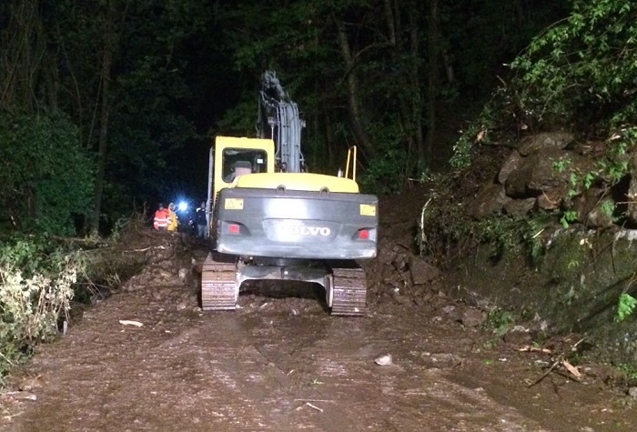 Smottamento nella notte sulla strada provinciale delle Quarne