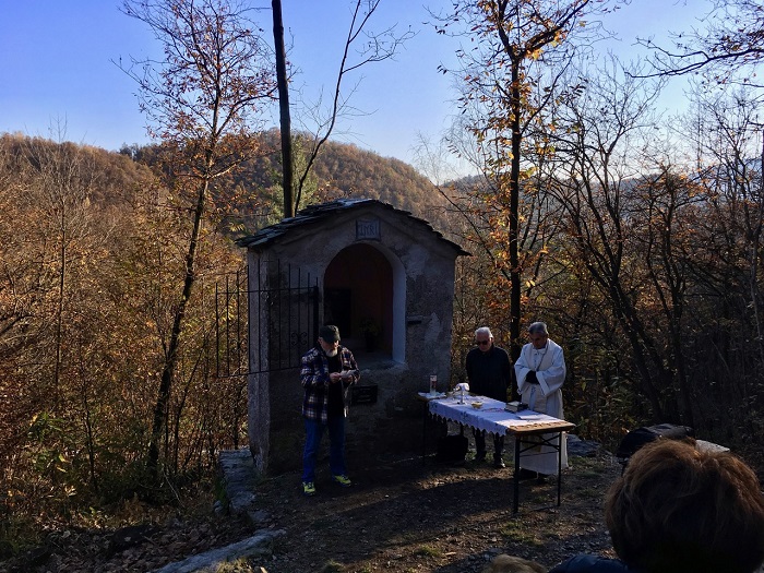Inaugurata a Nonio la cappelletta dedicata a San Carlo Borromeo. Foto