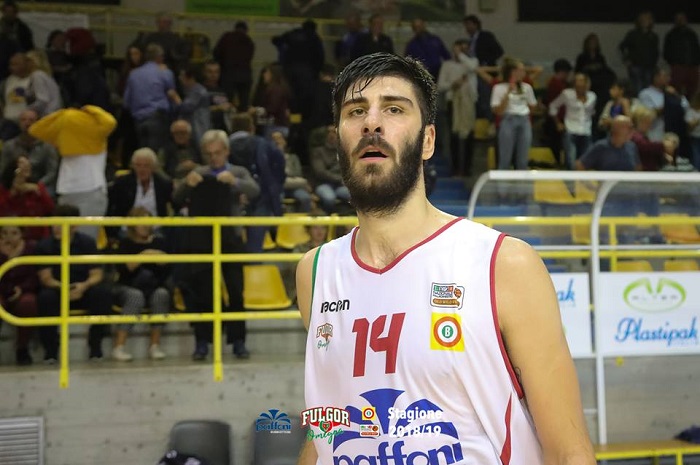 Tre su tre per la Paffoni che si aggiudica il derby con Oleggio e vola in testa