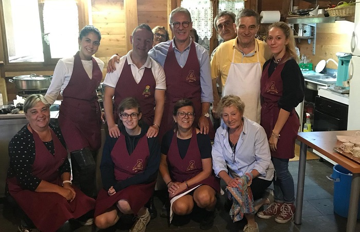 Gran finale di stagione presso l'Alpe Loccia, in Valle Strona, con i "bolliti"