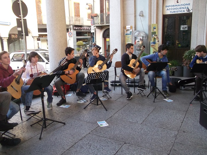 Iniziata ad Omegna la Settimana Nazionale della Musica a Scuola