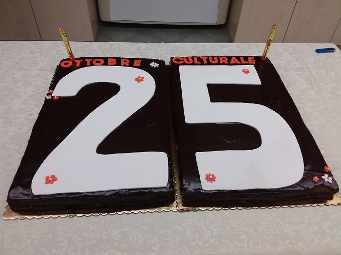 I 25 anni di “ottobre culturale gravellonese” meritano una festa con torta