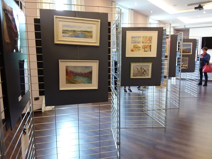 Mostra di pittura, disegno e fotografia: ancora un successo per allievi e pubblico.Fotogallery