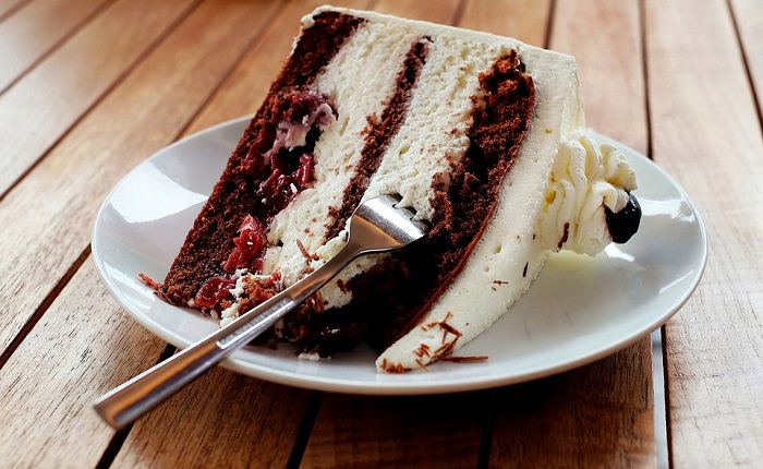 A Villa Nigra gara di torte. Il ricavato è destinato alla scuola primaria