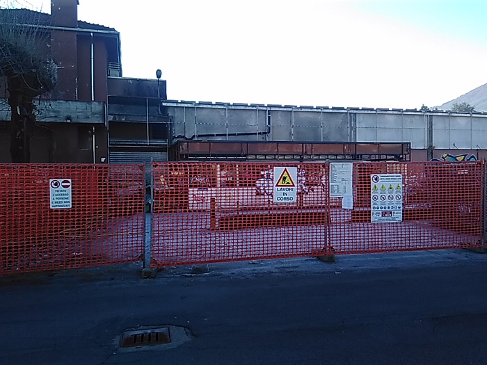 Demolito lo stabile dell’ex supermercato Coop. Fotogallery