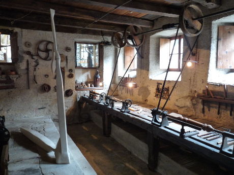 museo pettenasco legno